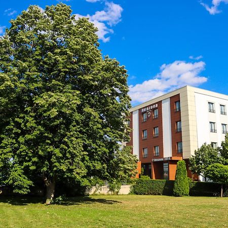Amazona Hotel Prishtine Bagian luar foto