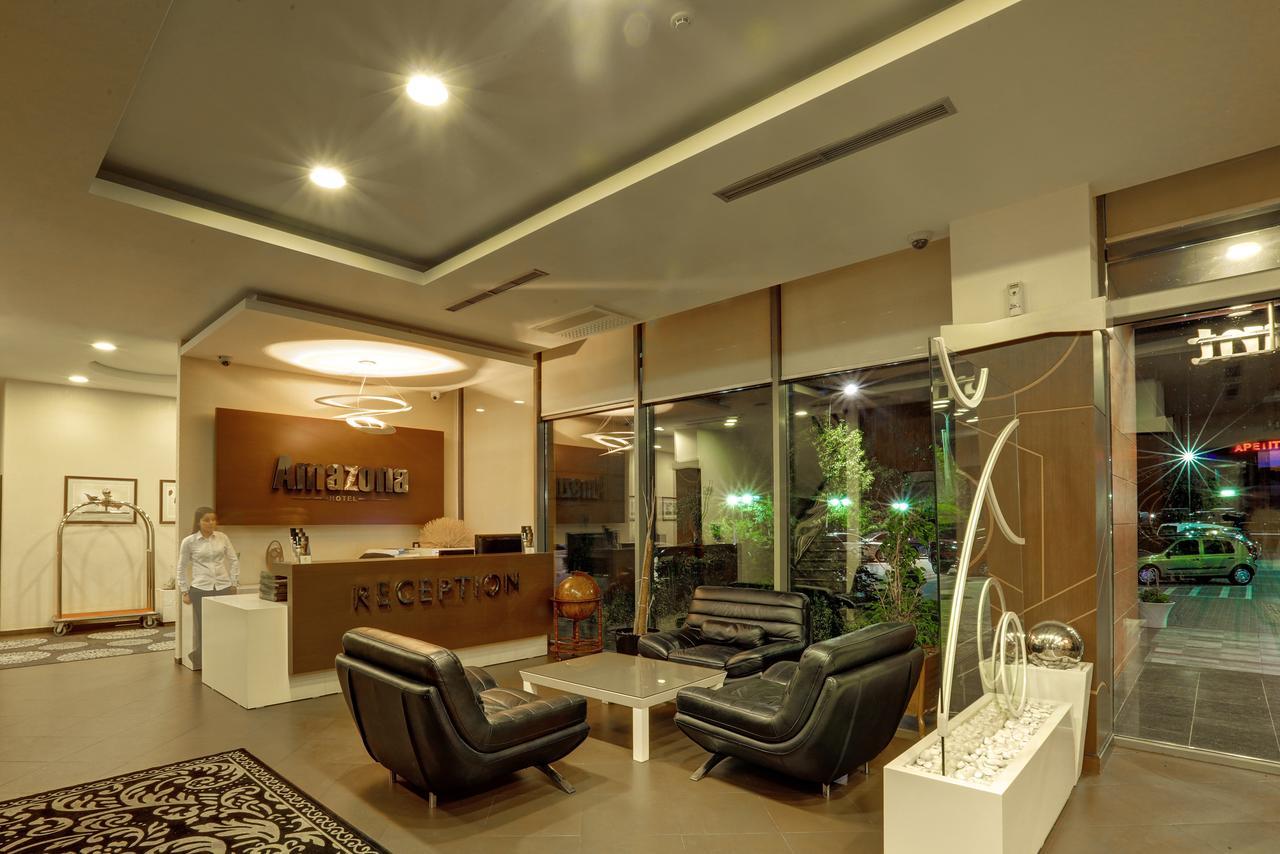 Amazona Hotel Prishtine Bagian luar foto