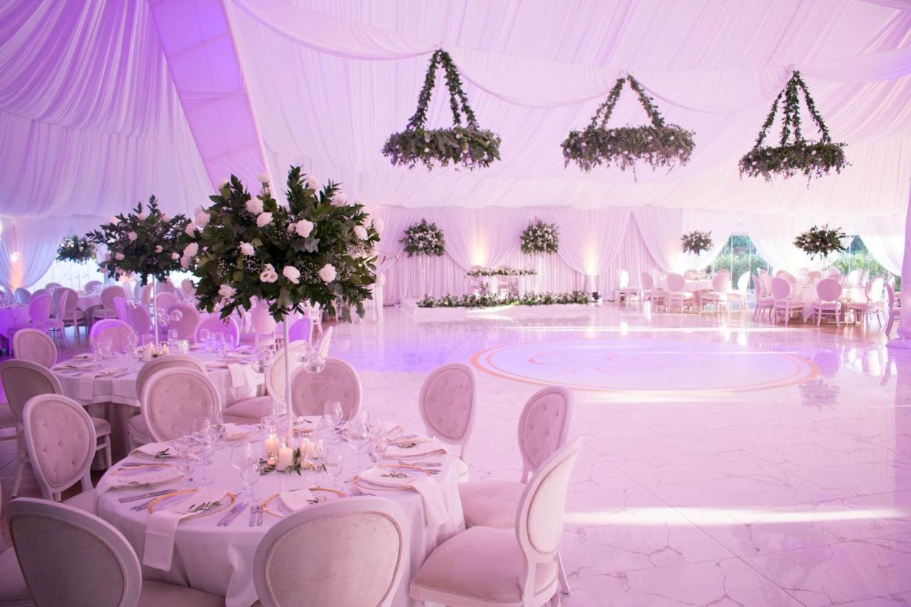 Amazona Hotel Prishtine Bagian luar foto